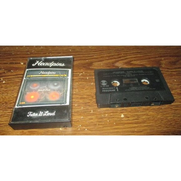 Headpins -Turn it Loud on cassette (A & M Records, 1982) - Picture 1 of 3